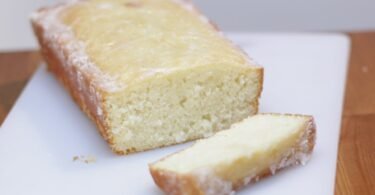 How to Make Coconut Bread